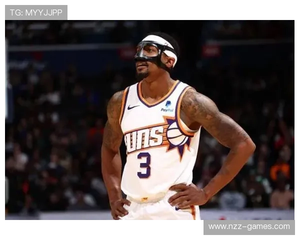 布拉德利·比尔闪耀全场,助太阳队逆转取胜 布拉德利·比尔闪耀全场,助太阳队逆转取胜