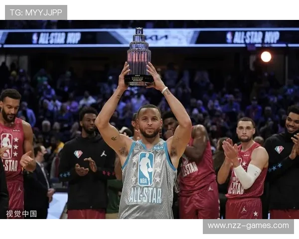 拉文全明星MVP闪耀全场，引领球队逆转取胜